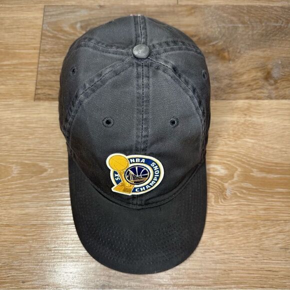 Adidas Golden State Warriors 2017 NBA Champions Adjustable Hat - Picture 2 of 11
